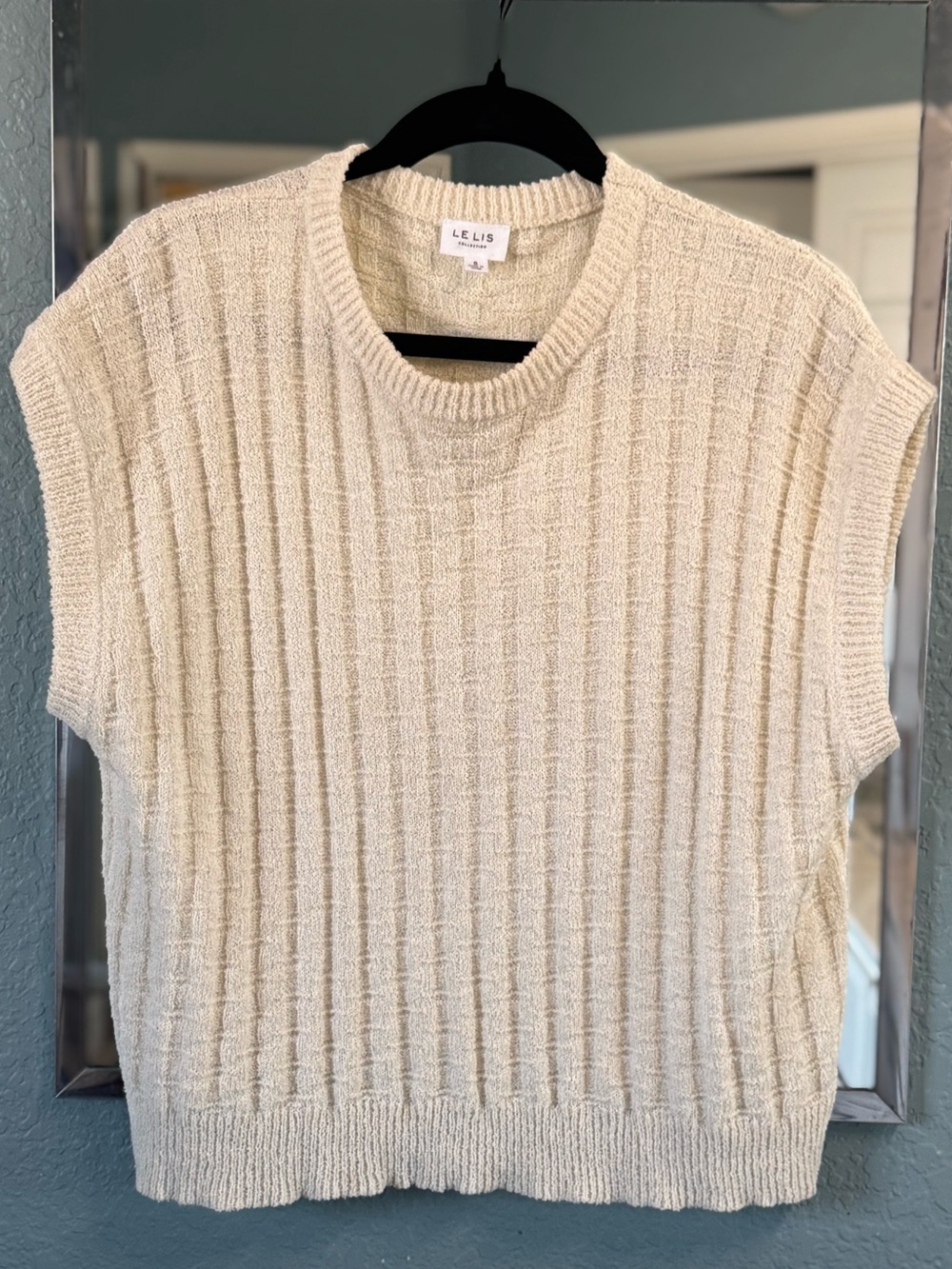 Le Lis Oversized Ivory Ribbed Knit Crewneck Sleeveless Sweatervest Size S